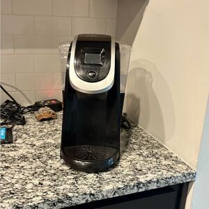 Keurig 2.0 brewer k200 1182.94ml